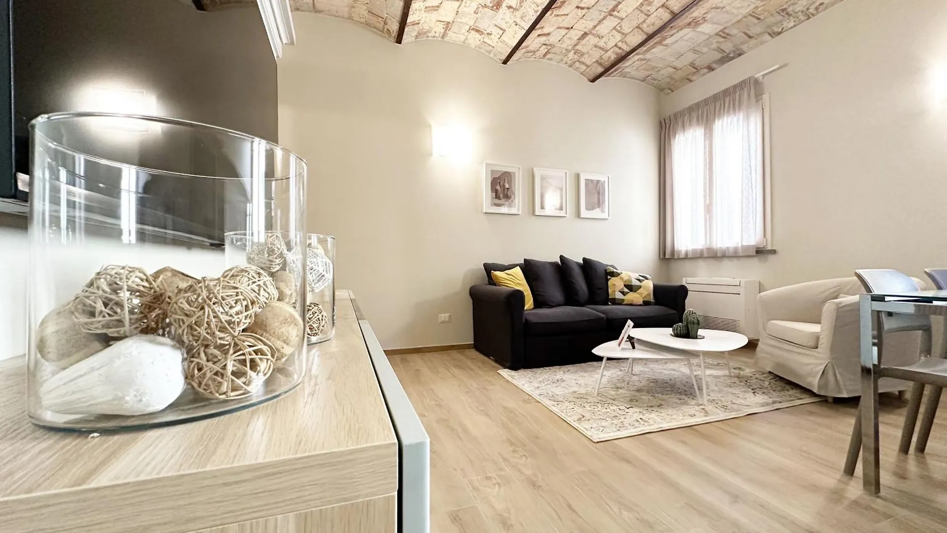Apartment Casa Marti Belfioreguesthouses Pontedera Italy